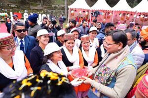 schemes worth Rs 800 crore to Pauri