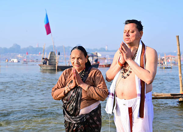 CM Dhami in Mahakumbh