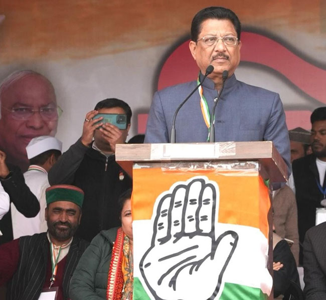 Loksabha Chunav- भाजपा प्रत्याशियों के पास मोदी के अलावा कुछ नहीं- सूर्यकांत धस्माना