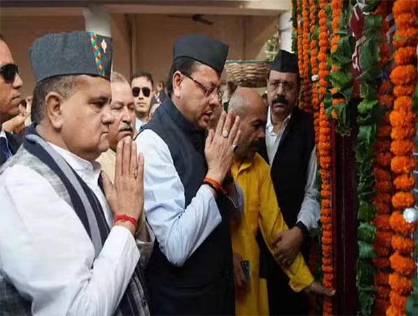Uttarakhand Rajya Sthapana Diwas- रजत जयंती में प्रवेश, मुख्यमंत्री धामी ने शहीद आंदोलनकारियों को दी श्रद्धांजलि