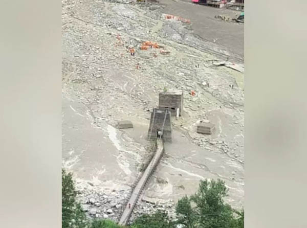 Uttarakashi Cloudbrust- धराली आपदा में 40 साल पुराना झूला पुल बना गांवों की जीवनरेखा!