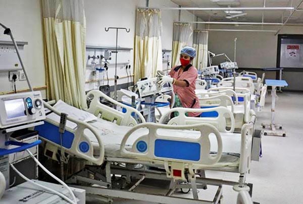 Uttarakashi Aapda- विशेषज्ञ डॉक्टरों की टीम रवाना, स्वास्थ्य विभाग हाई अलर्ट पर