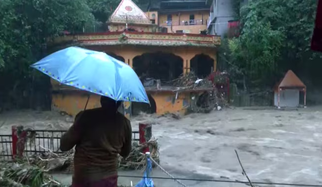 Cloudbrust in Dehradun- देहरादून से मसूरी तक तबाही..! डूबा टपकेश्वर मंदिर, सहस्त्रधारा, में मचा हाहाकार