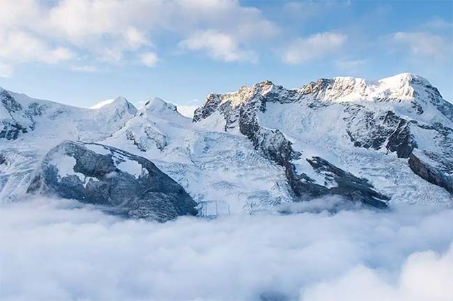 Glacier Melting- हिमालय के ग्लेशियर पिघल रहे, भविष्य में पानी की कमी की आशंका